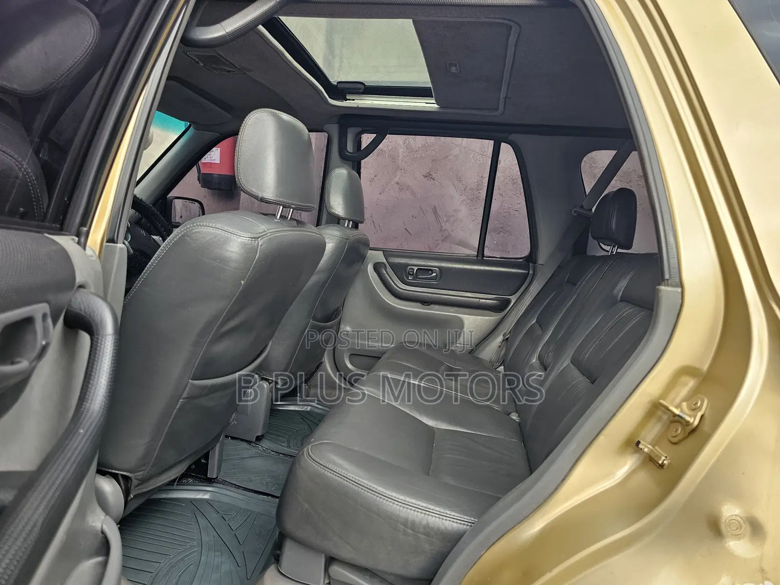Honda CR-V 2004 Gold