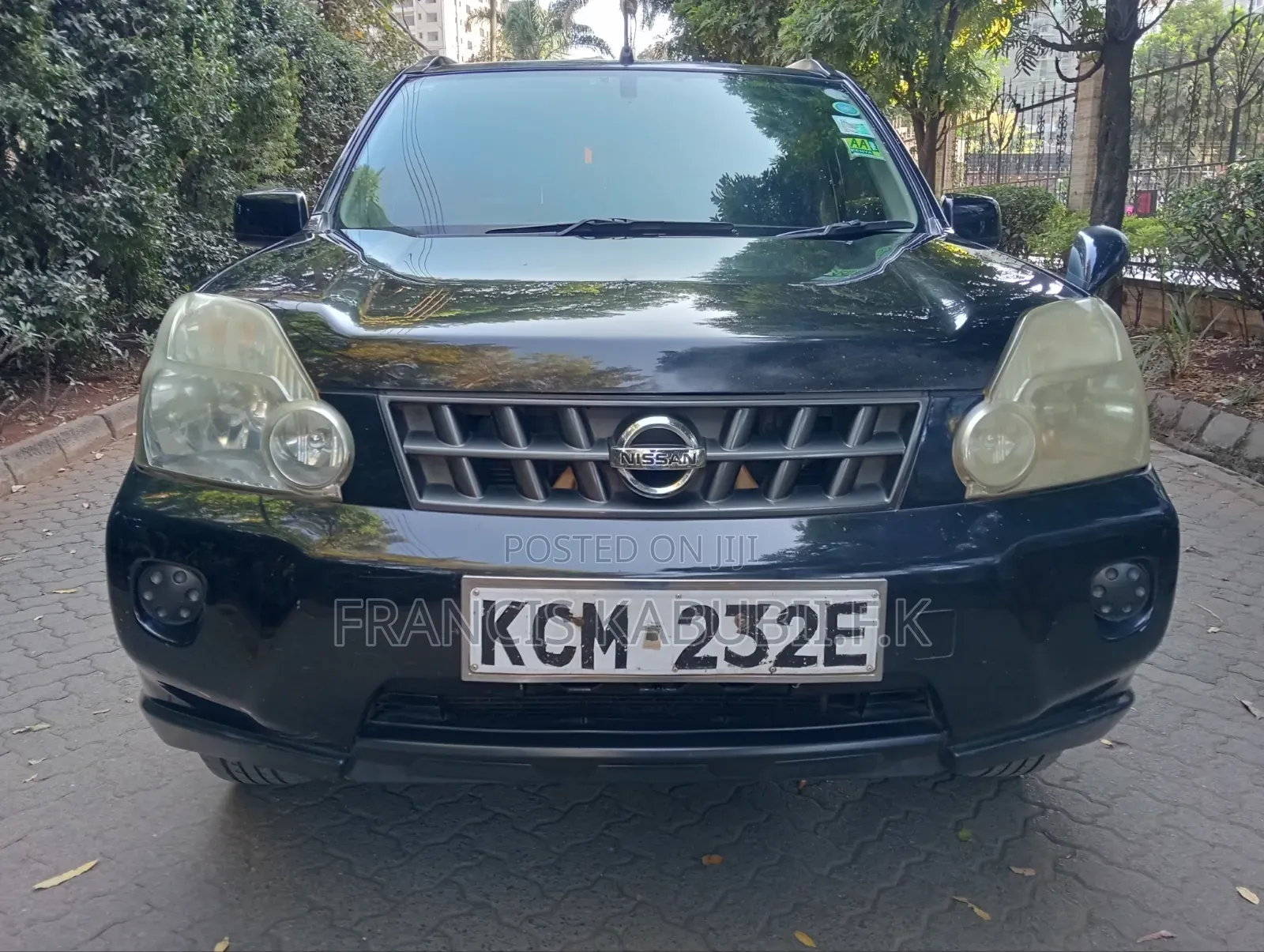 Nissan X-Trail 2.0 Petrol XE 2010 Black