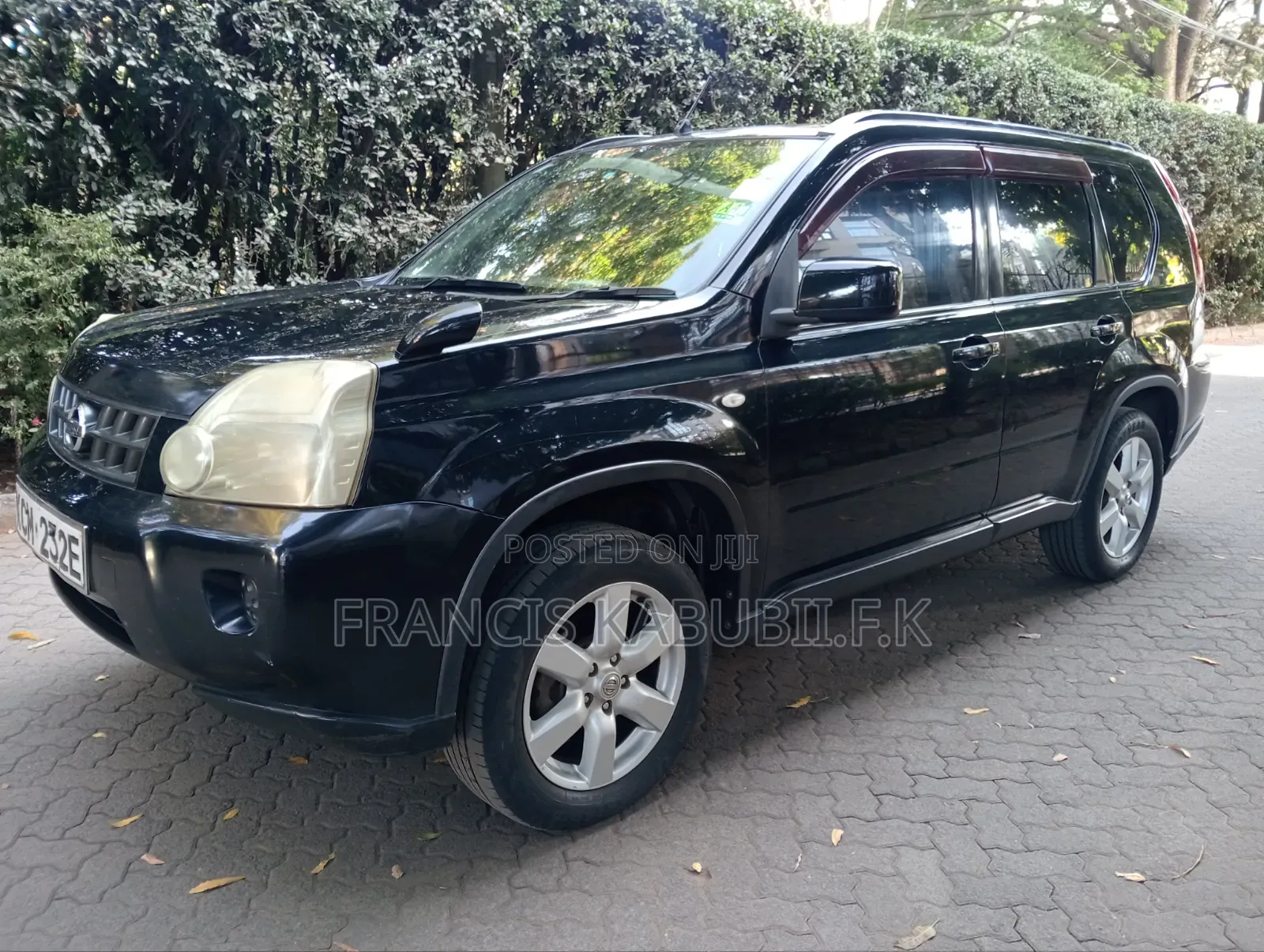 Nissan X-Trail 2.0 Petrol XE 2010 Black