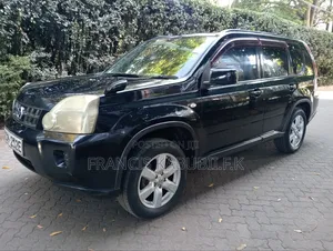 Nissan X-Trail 2.0 Petrol XE 2010 Black