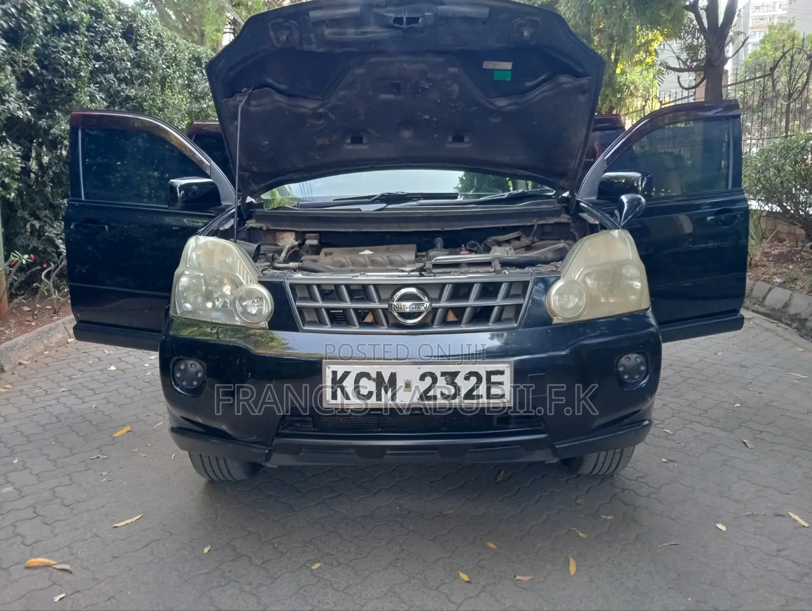 Nissan X-Trail 2.0 Petrol XE 2010 Black