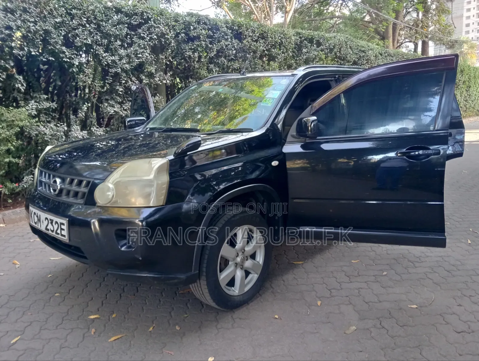 Nissan X-Trail 2.0 Petrol XE 2010 Black