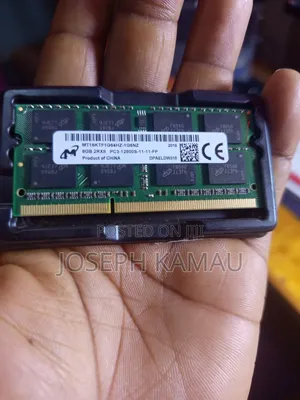 Laptop 8GB Intel Core I5 HDD+SSD 1T