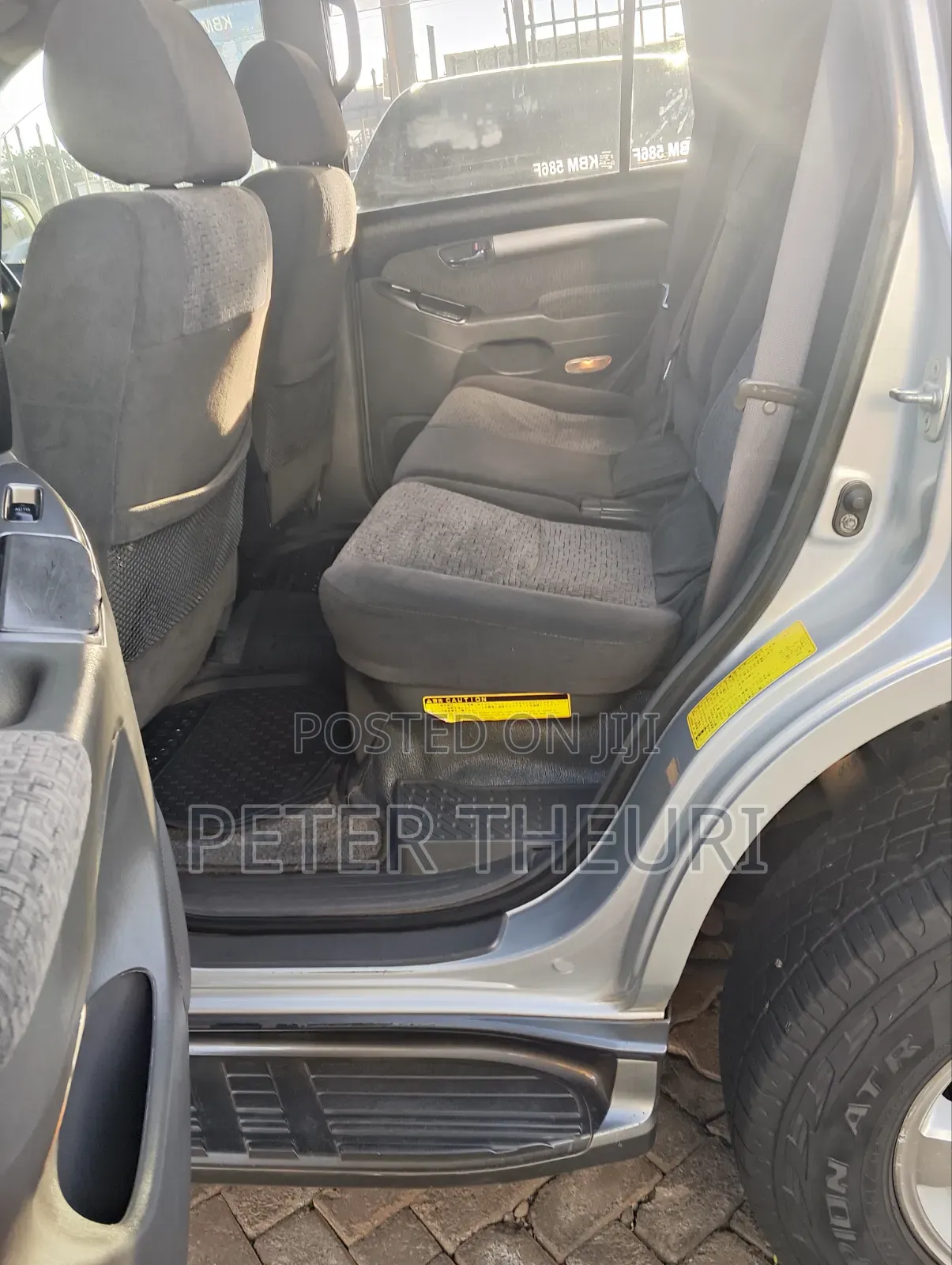 Toyota Land Cruiser 2004 Silver