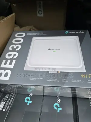 TP-Link EAP772 BE9300 Indoor/Outdoor Wi-Fi 7 Access Point