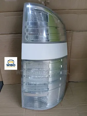 Toyota Voxy 2003-2006 Taillights.