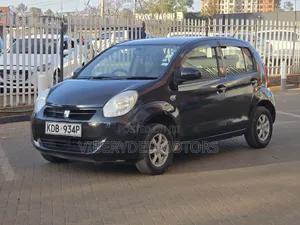 Toyota Passo 2013 Black