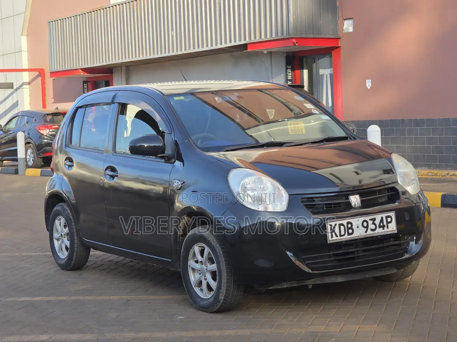 Toyota Passo 2013 Black