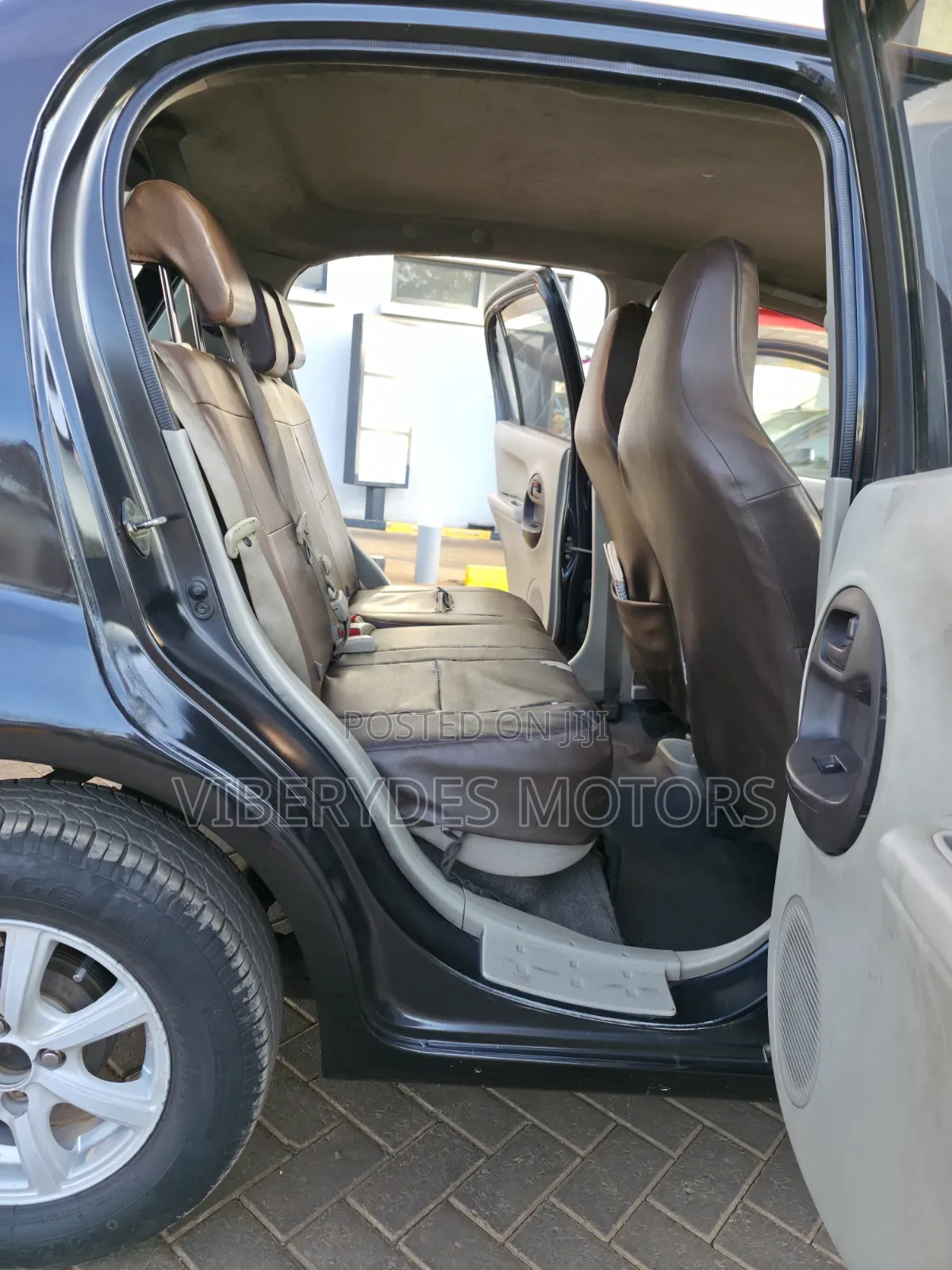 Toyota Passo 2013 Black