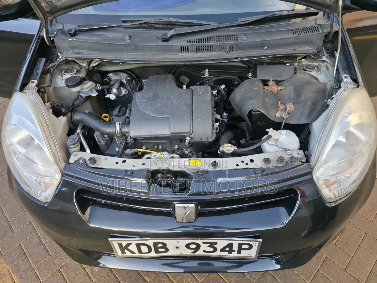 Toyota Passo 2013 Black