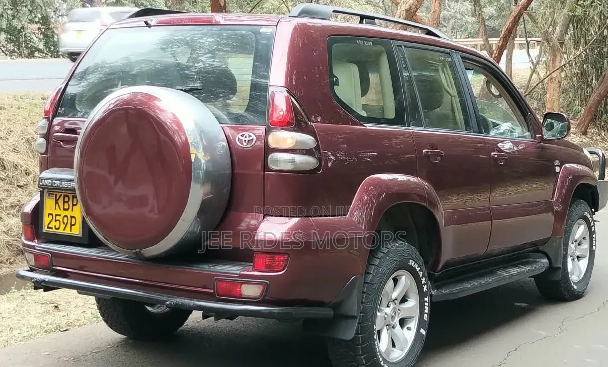 Toyota Land Cruiser Prado 2005 Maroon