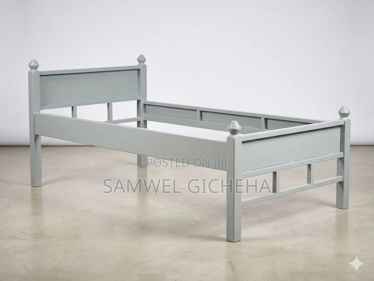 Metallic Bed
