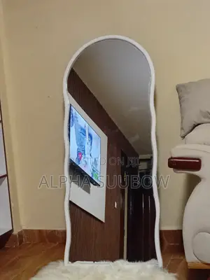 Wavy Cloud Full-Length Mirror - Instagram Mirror