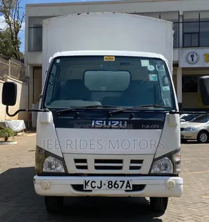 Isuzu NKR 2016 Model 4300cc