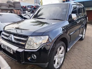 Mitsubishi Pajero 2008 Black