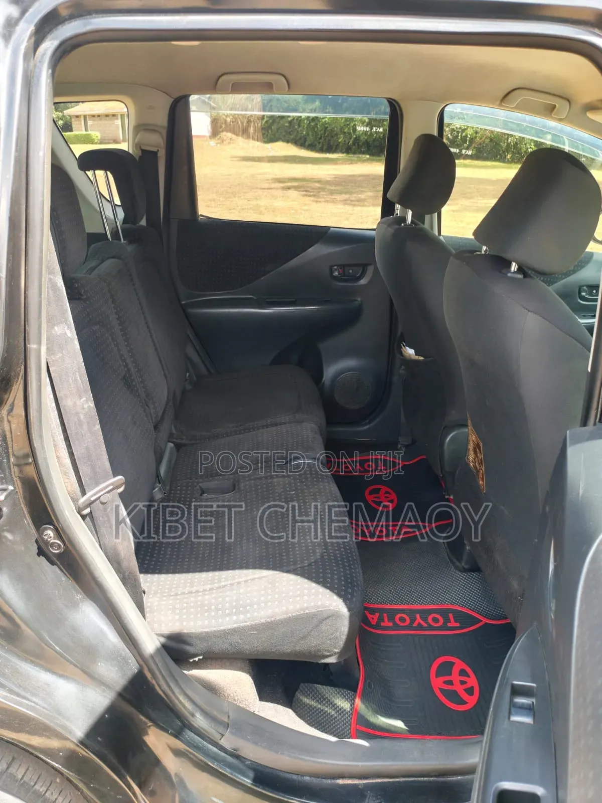 Toyota Ractis 2008 Black
