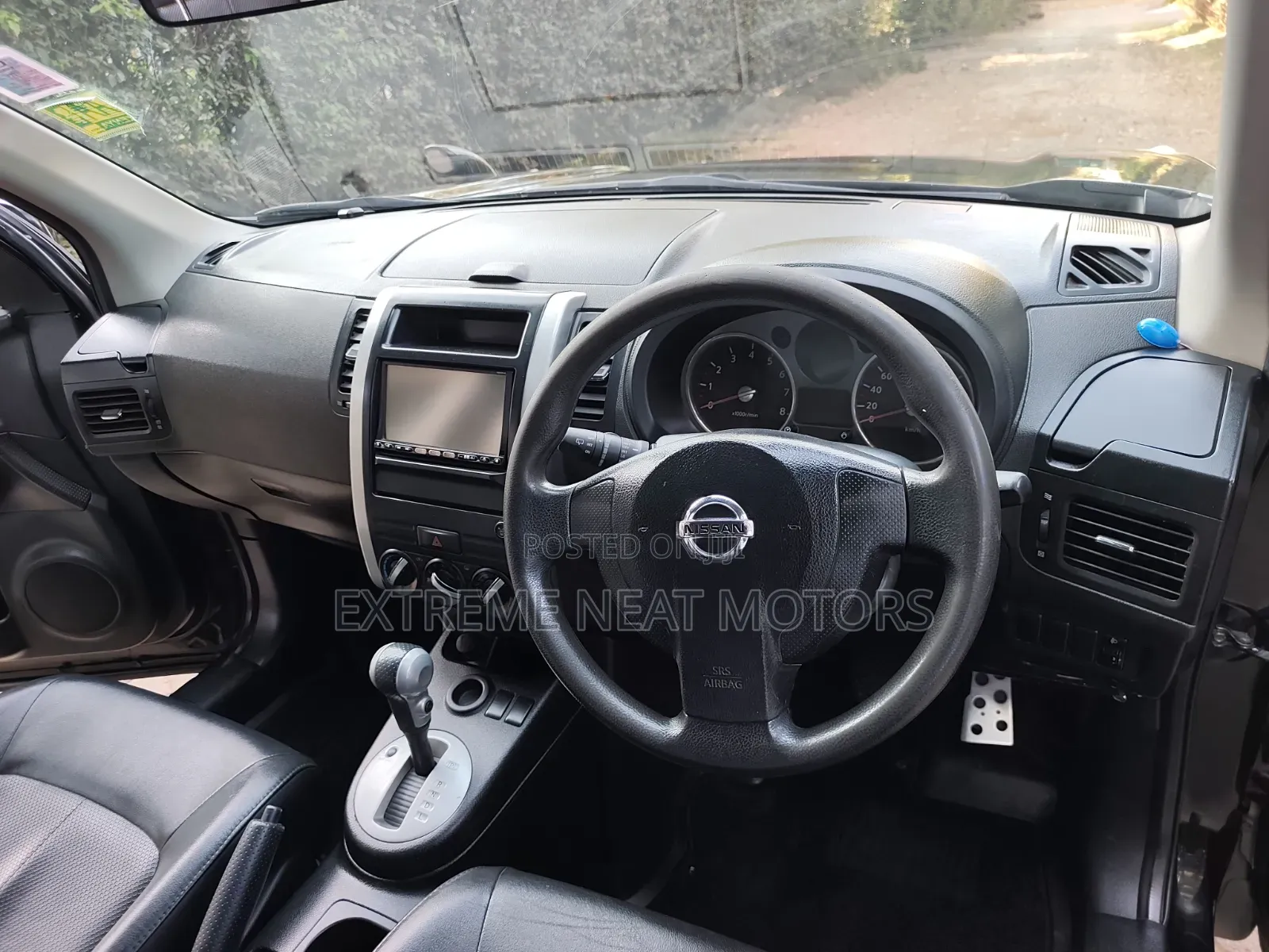 Nissan X-Trail 2.0 Petrol XE 2010 Black