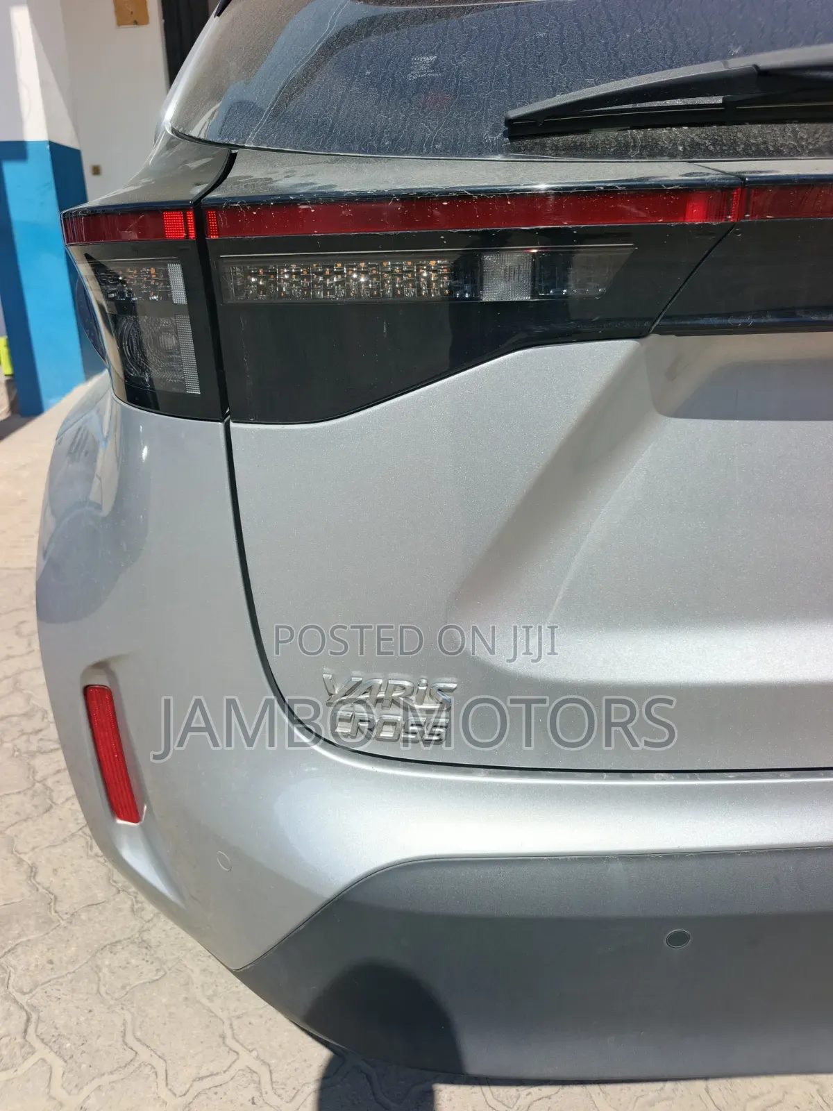 Toyota Yaris Cross 1.5 Hybrid AWD 2021 Silver