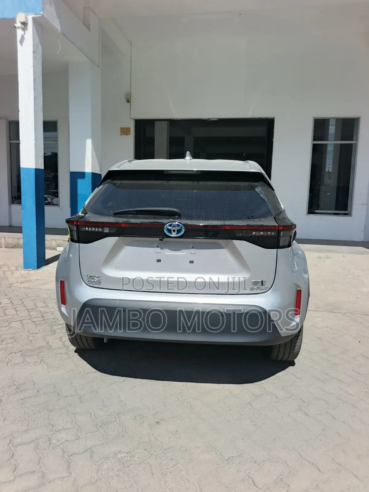 Toyota Yaris Cross 1.5 Hybrid AWD 2021 Silver