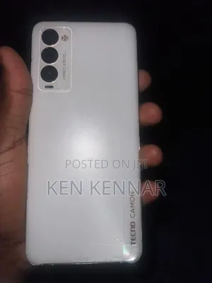 Tecno Camon 18 P 128 GB White