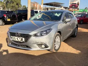 Mazda Axela SV Premium 2014