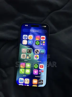 Apple iPhone 15 128 GB Green
