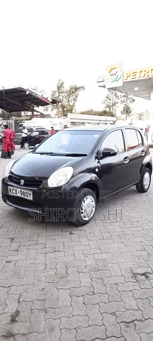 Toyota Passo 2012 Black