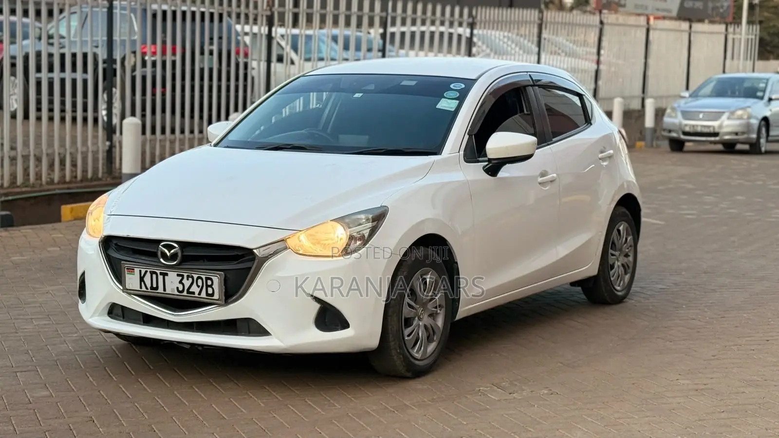 Mazda Demio 2018 White