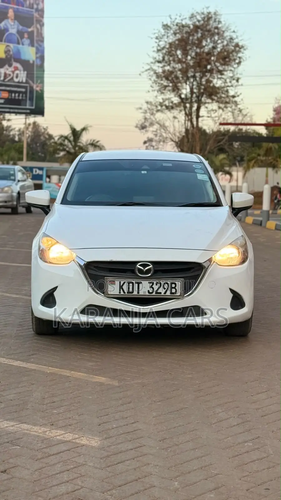 Mazda Demio 2018 White