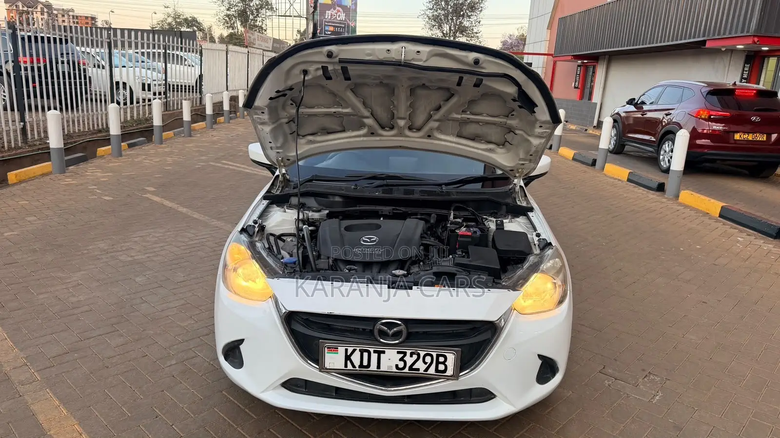 Mazda Demio 2018 White