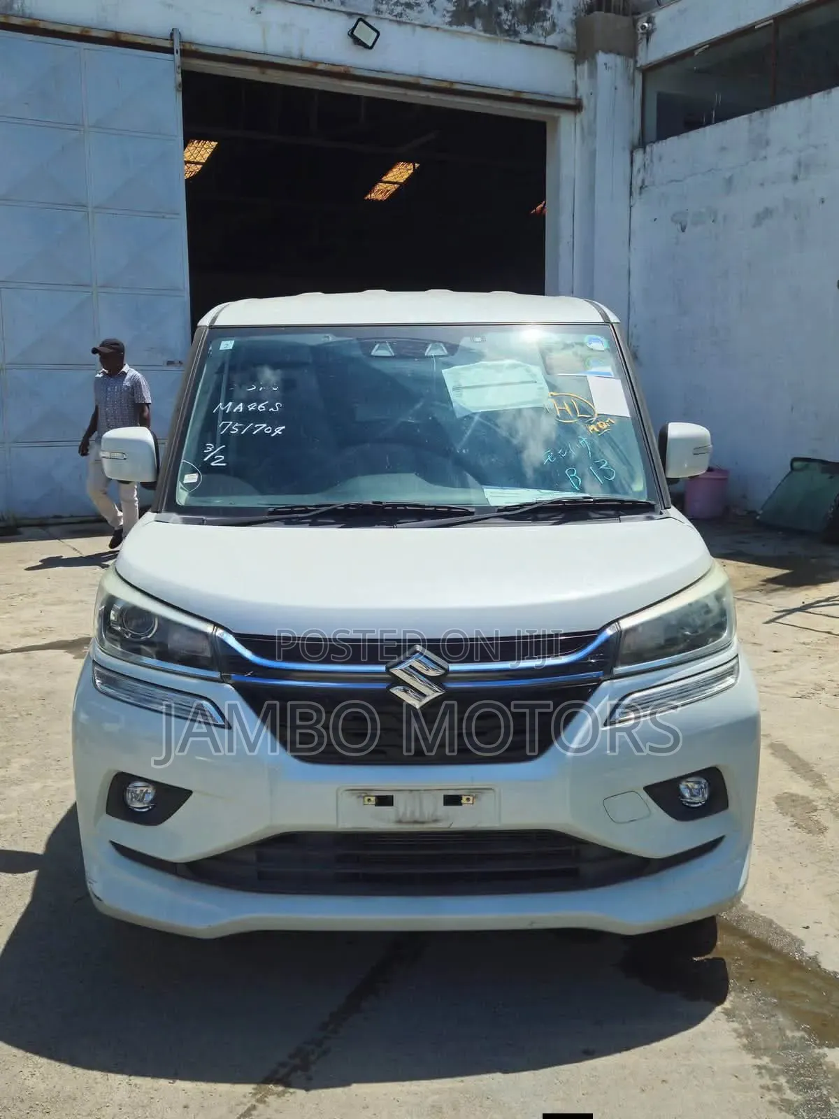 Suzuki Solio Bandit Hybrid MV 2020 White