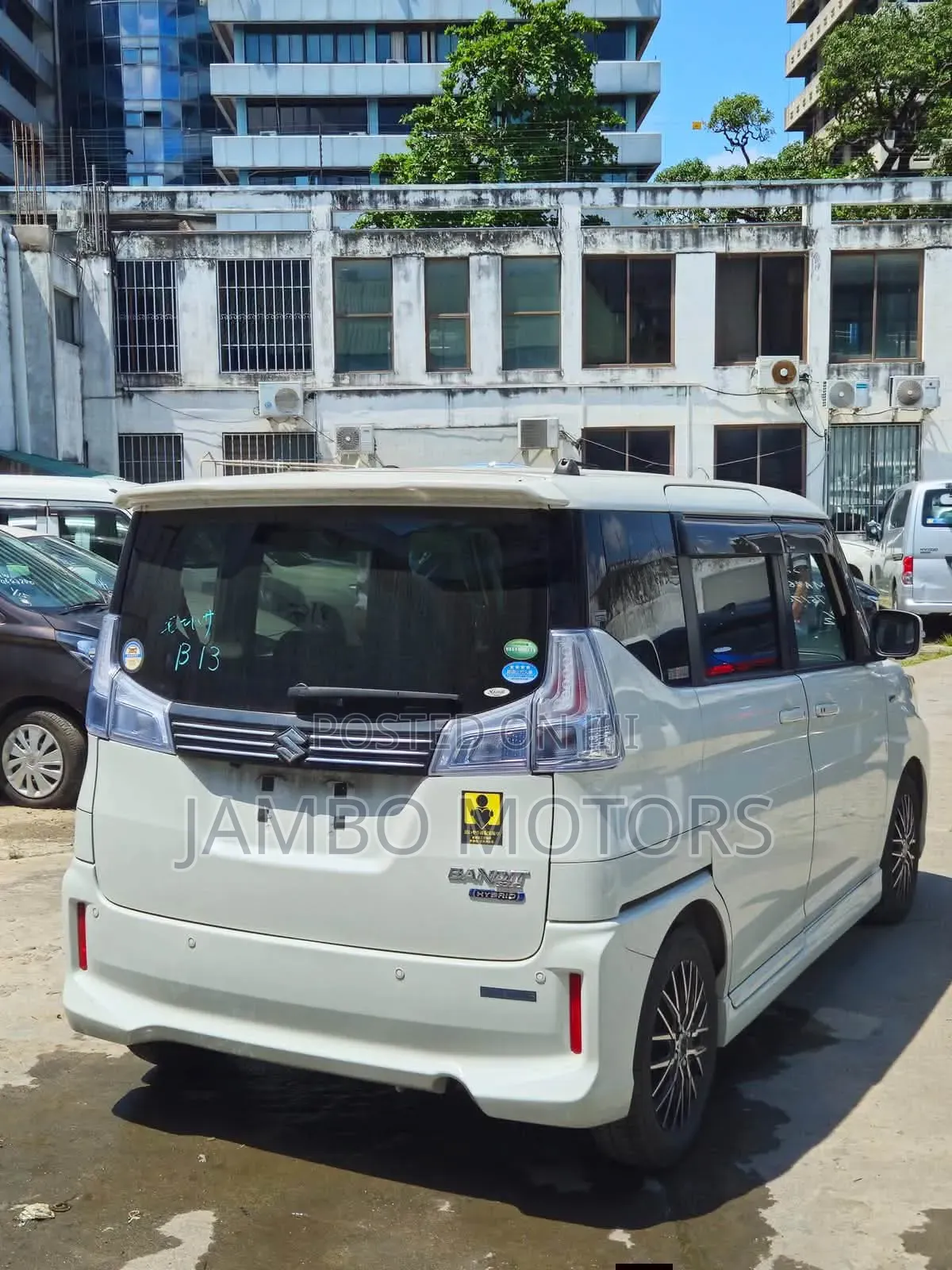 Suzuki Solio Bandit Hybrid MV 2020 White
