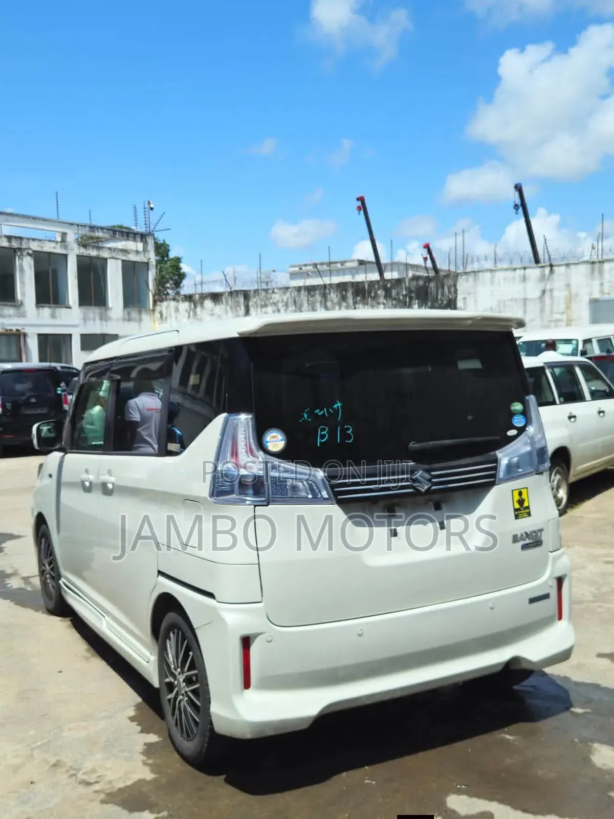 Suzuki Solio Bandit Hybrid MV 2020 White