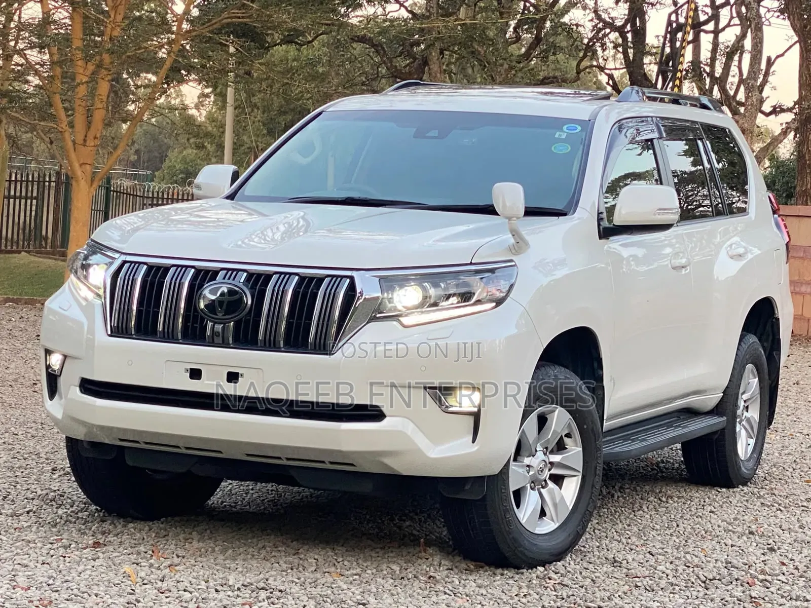 Toyota Land Cruiser Prado 2.7 2021 White