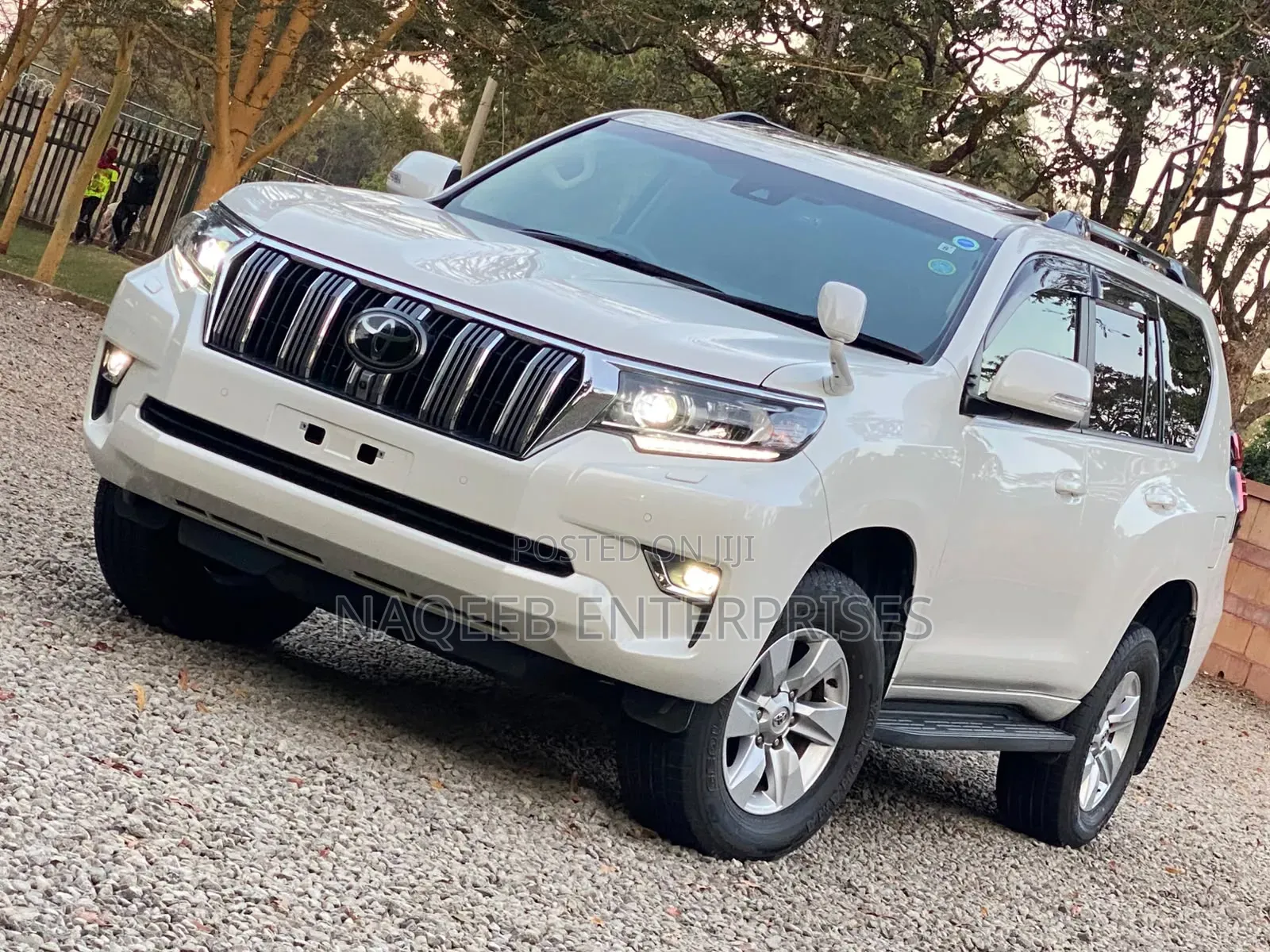 Toyota Land Cruiser Prado 2.7 2021 White