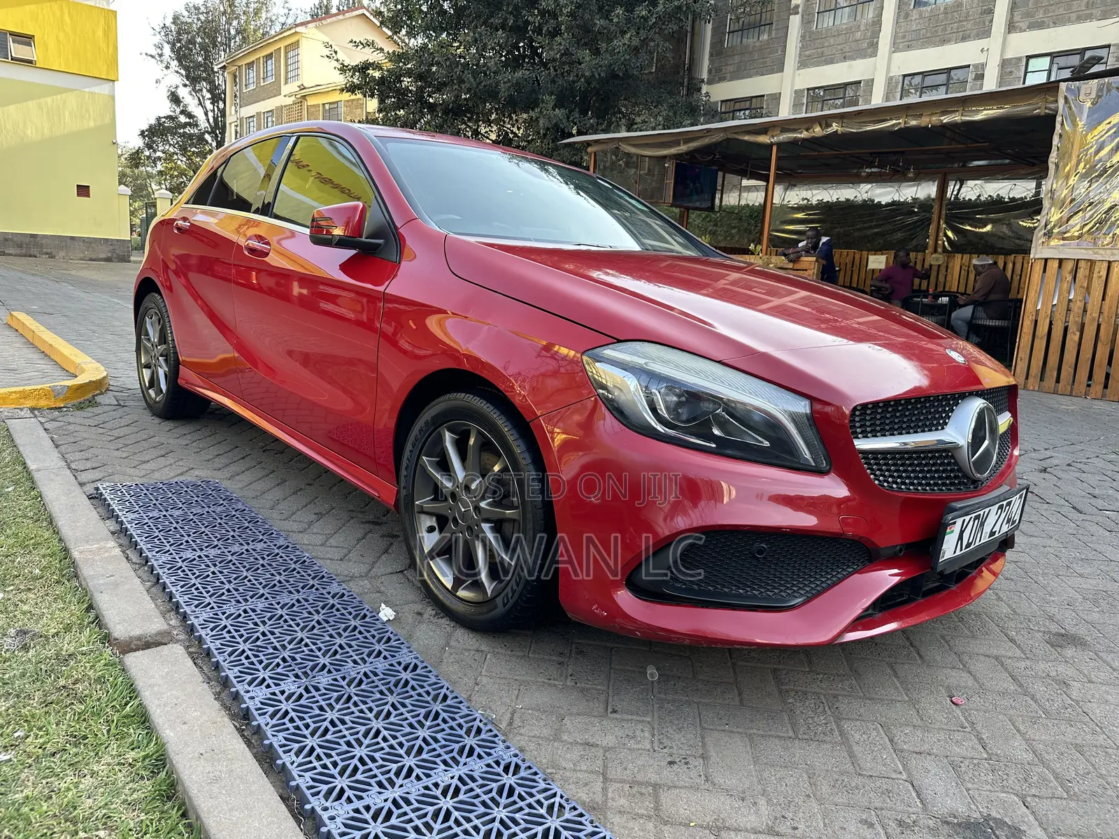 Mercedes-Benz A-Class 2016 Red