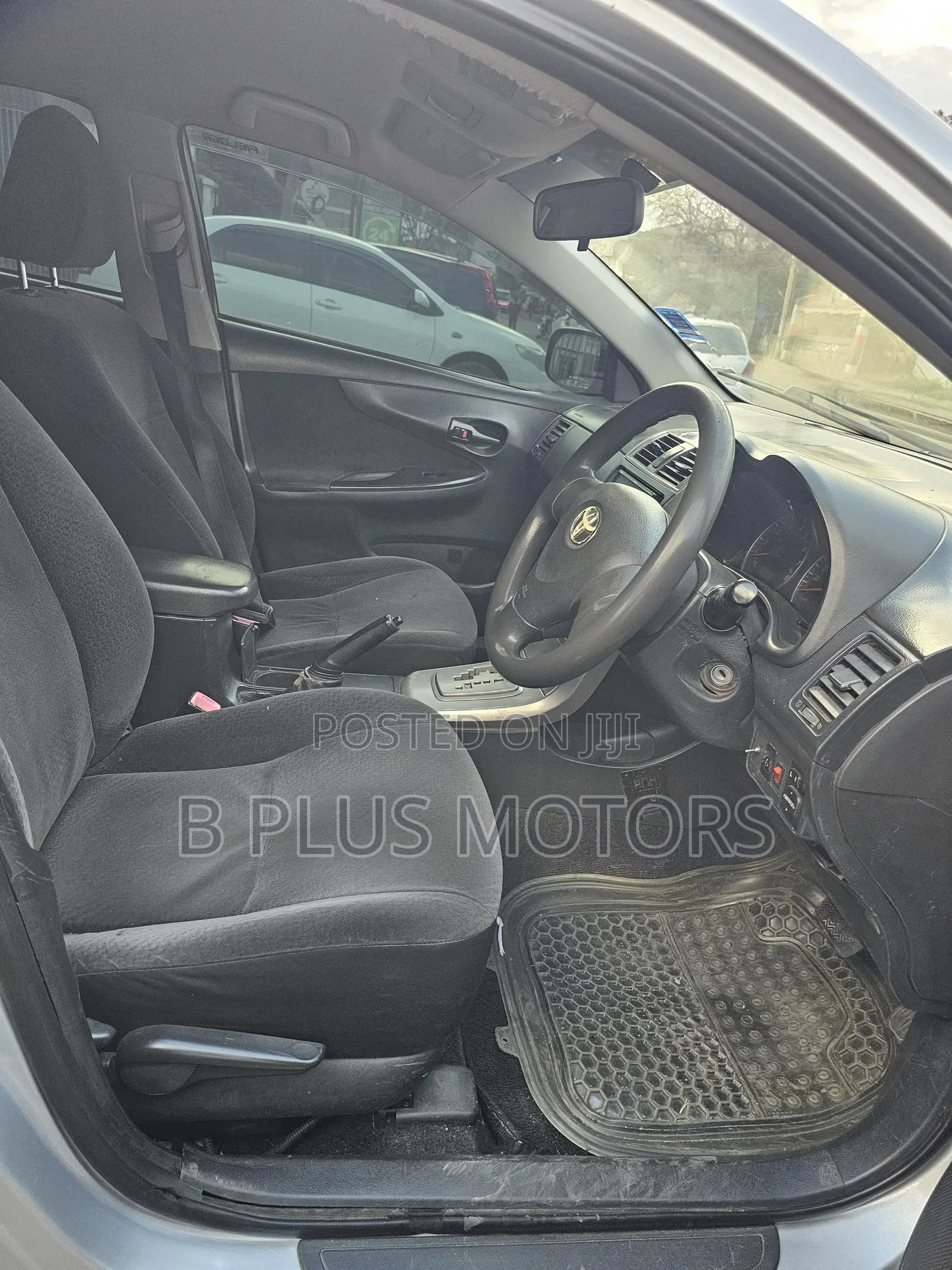Toyota Corolla Fielder 2009 Silver