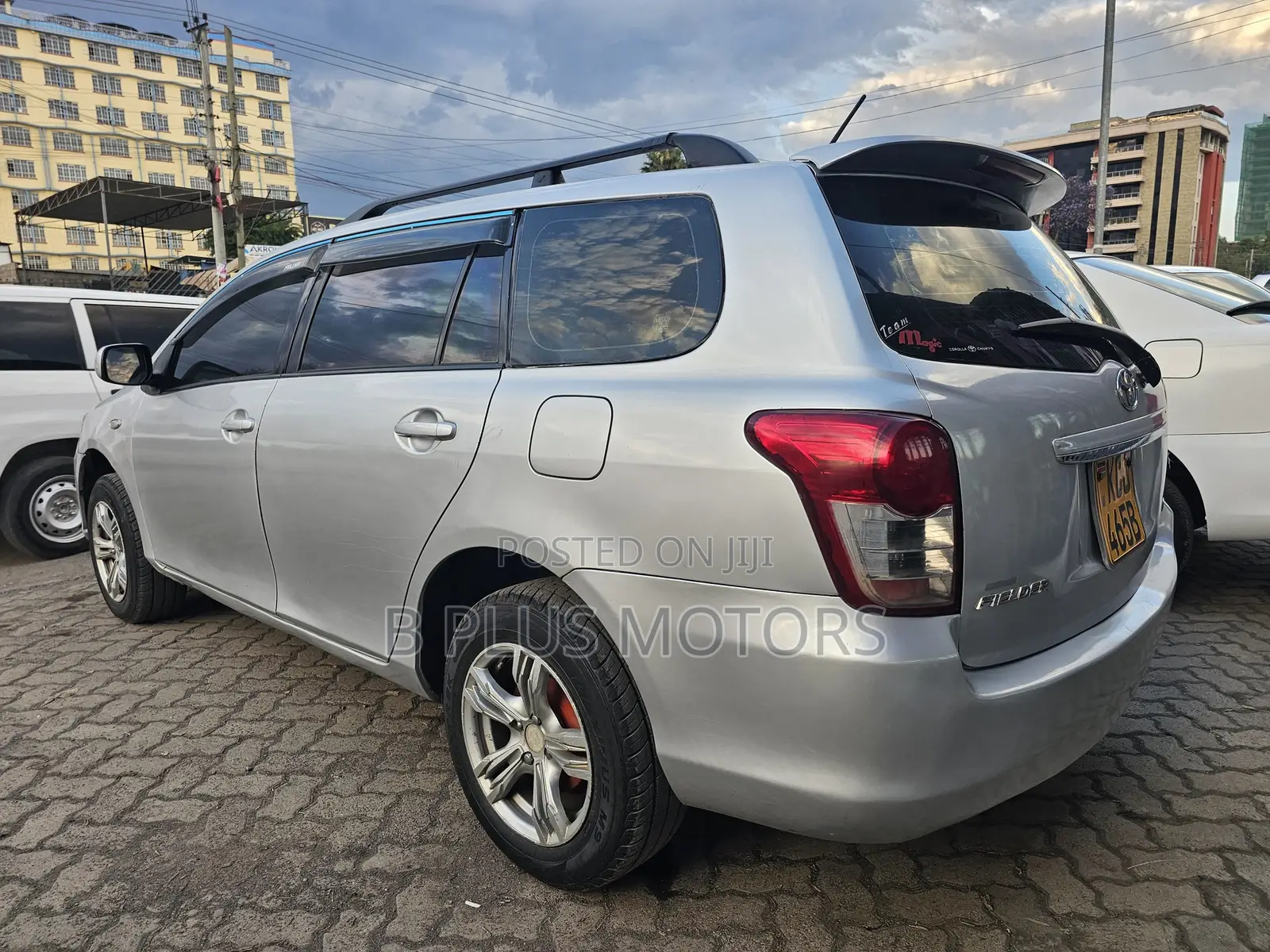 Toyota Corolla Fielder 2009 Silver