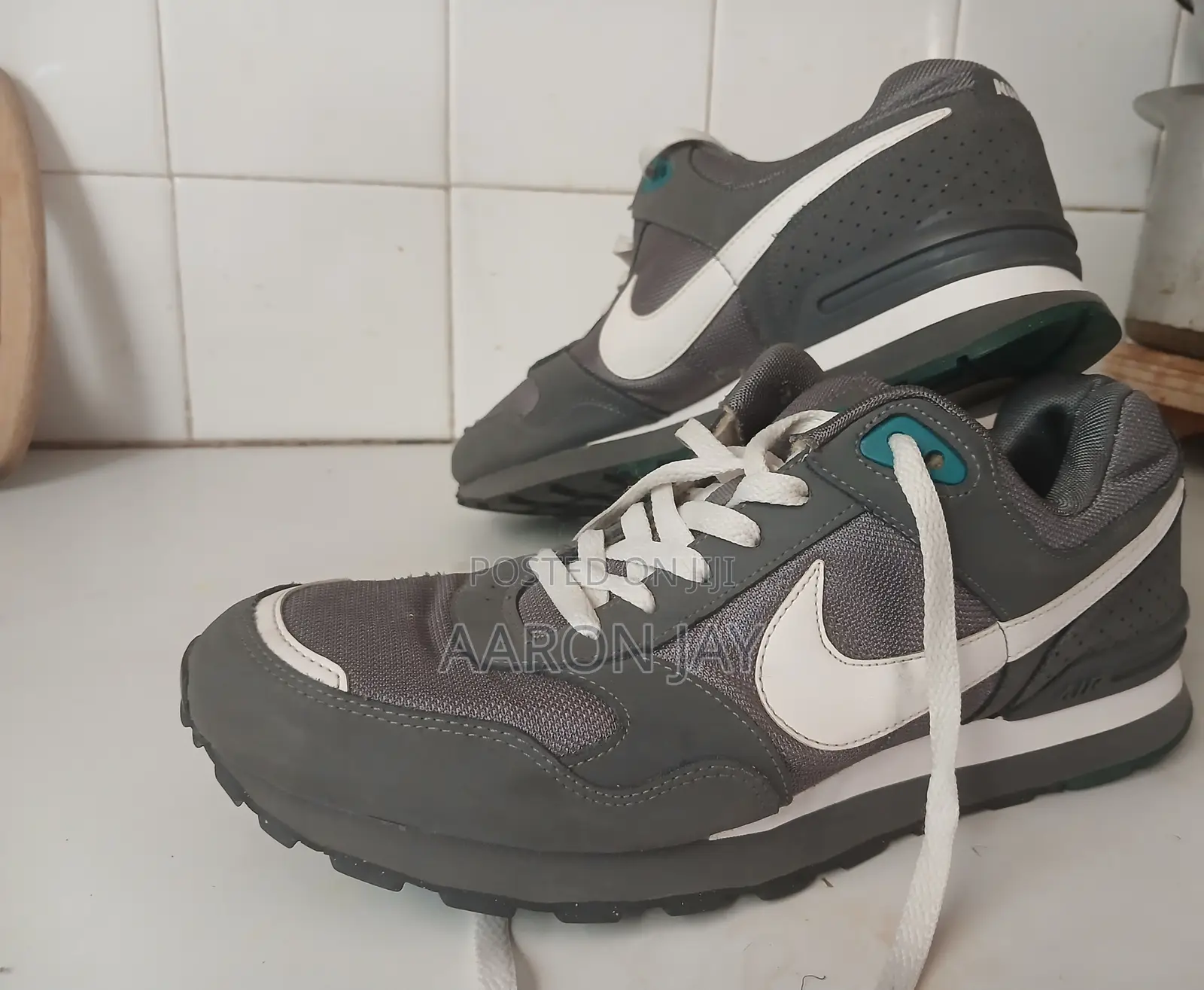 Brand NEW NIKE SNEAKERS – Original Stylish