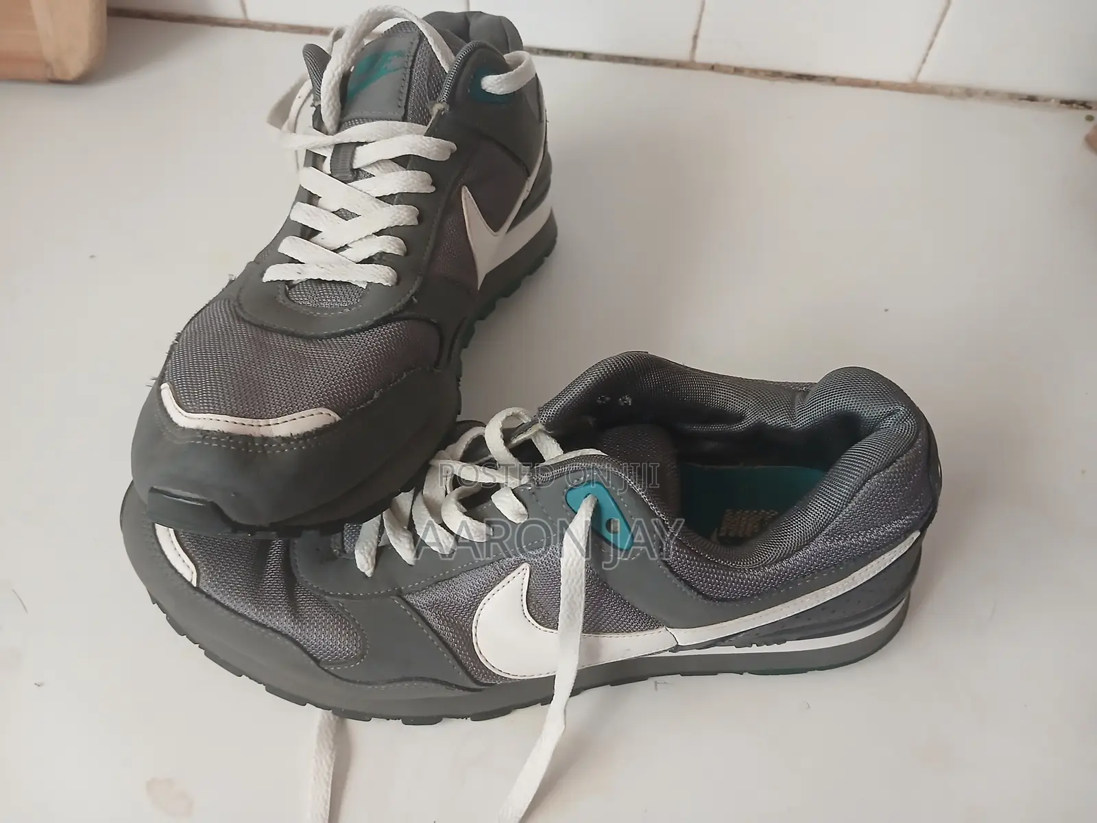 Brand NEW NIKE SNEAKERS – Original Stylish