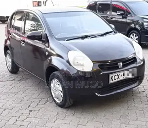 Toyota Passo 2012 Black