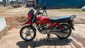 TVS HLX Plus ES 2024 Red