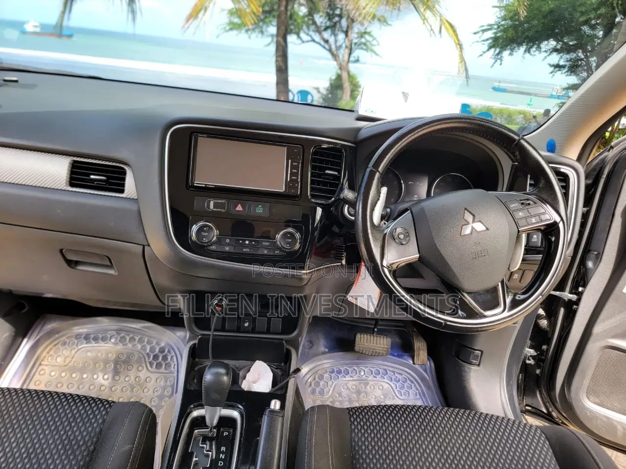Mitsubishi Outlander 2016 Black