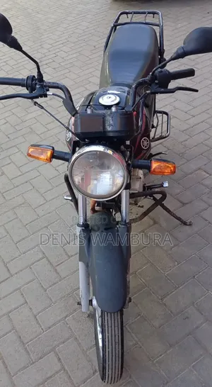 Yamaha Crux 2019 Black