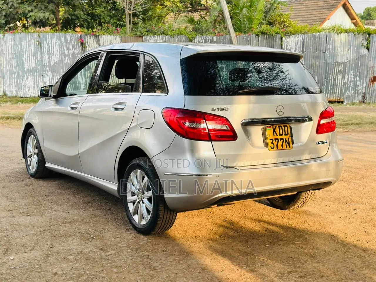 Mercedes-Benz B-Class 2014 Silver