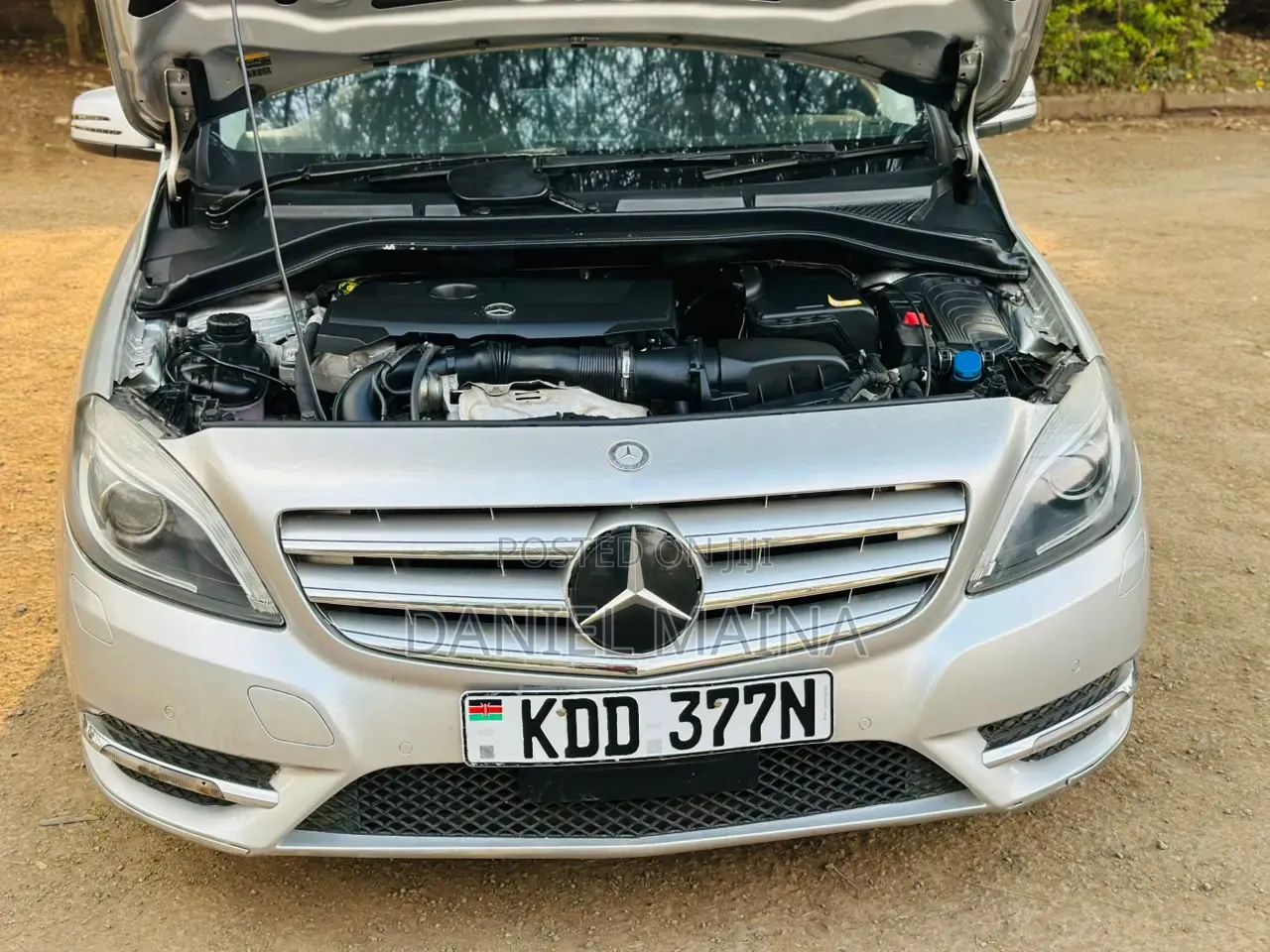 Mercedes-Benz B-Class 2014 Silver