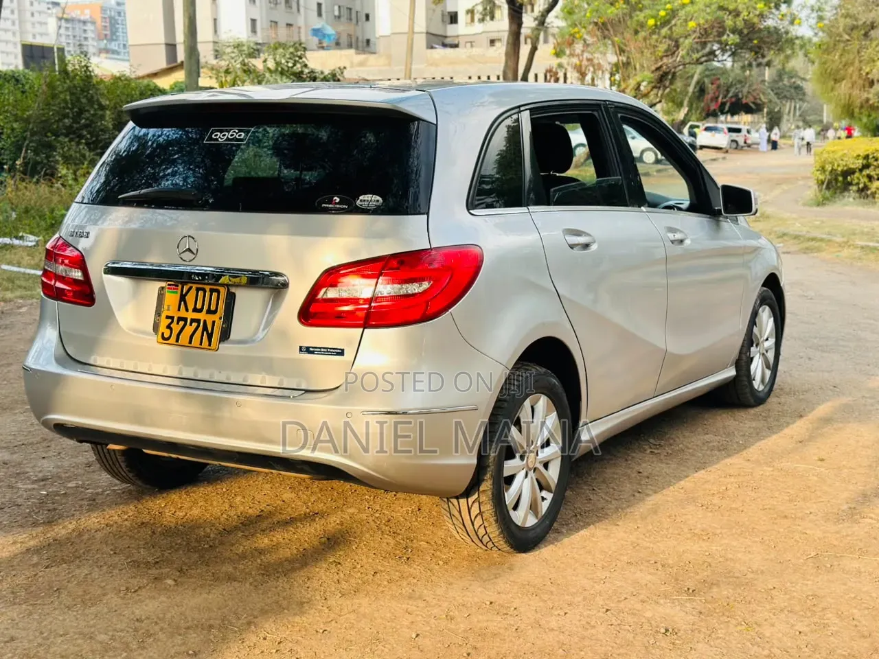 Mercedes-Benz B-Class 2014 Silver