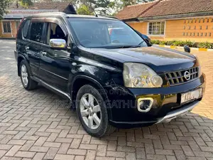 Nissan X-Trail 2.0 Petrol XE 2010 Black
