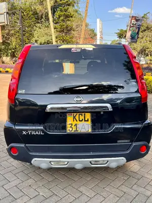 Nissan X-Trail 2.0 Petrol XE 2010 Black