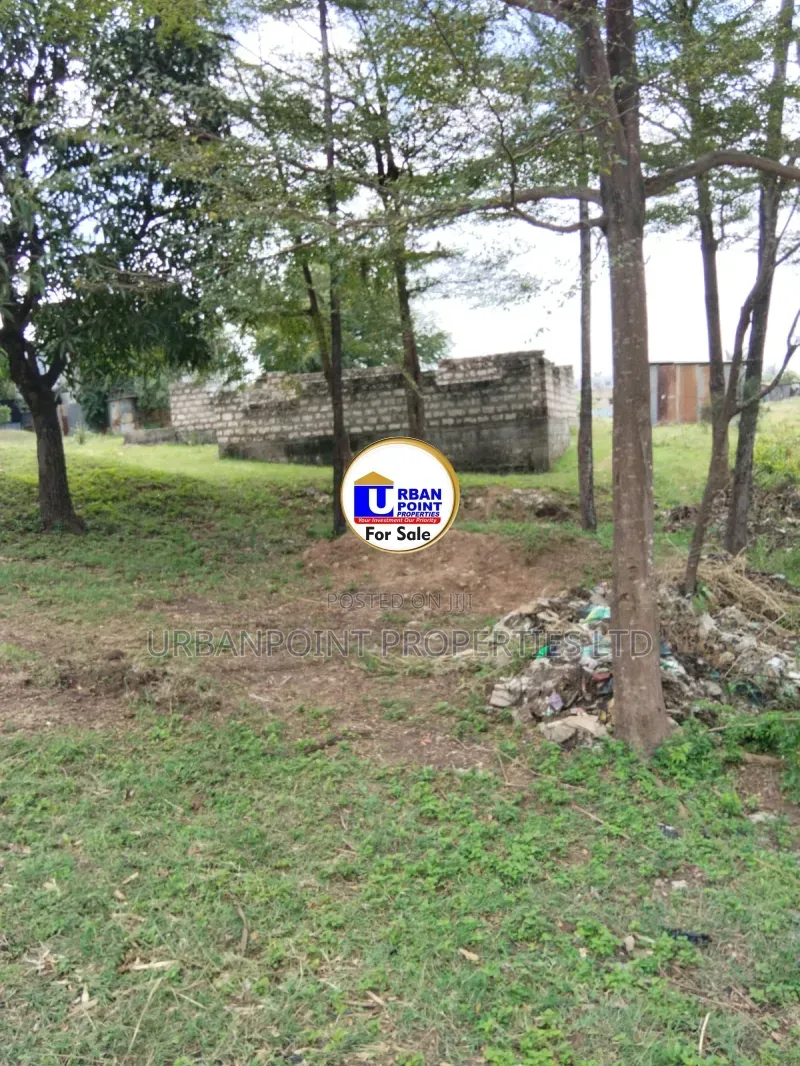 1/8acre With Uncompleted 3bdm House in Mwembeni Bamburi